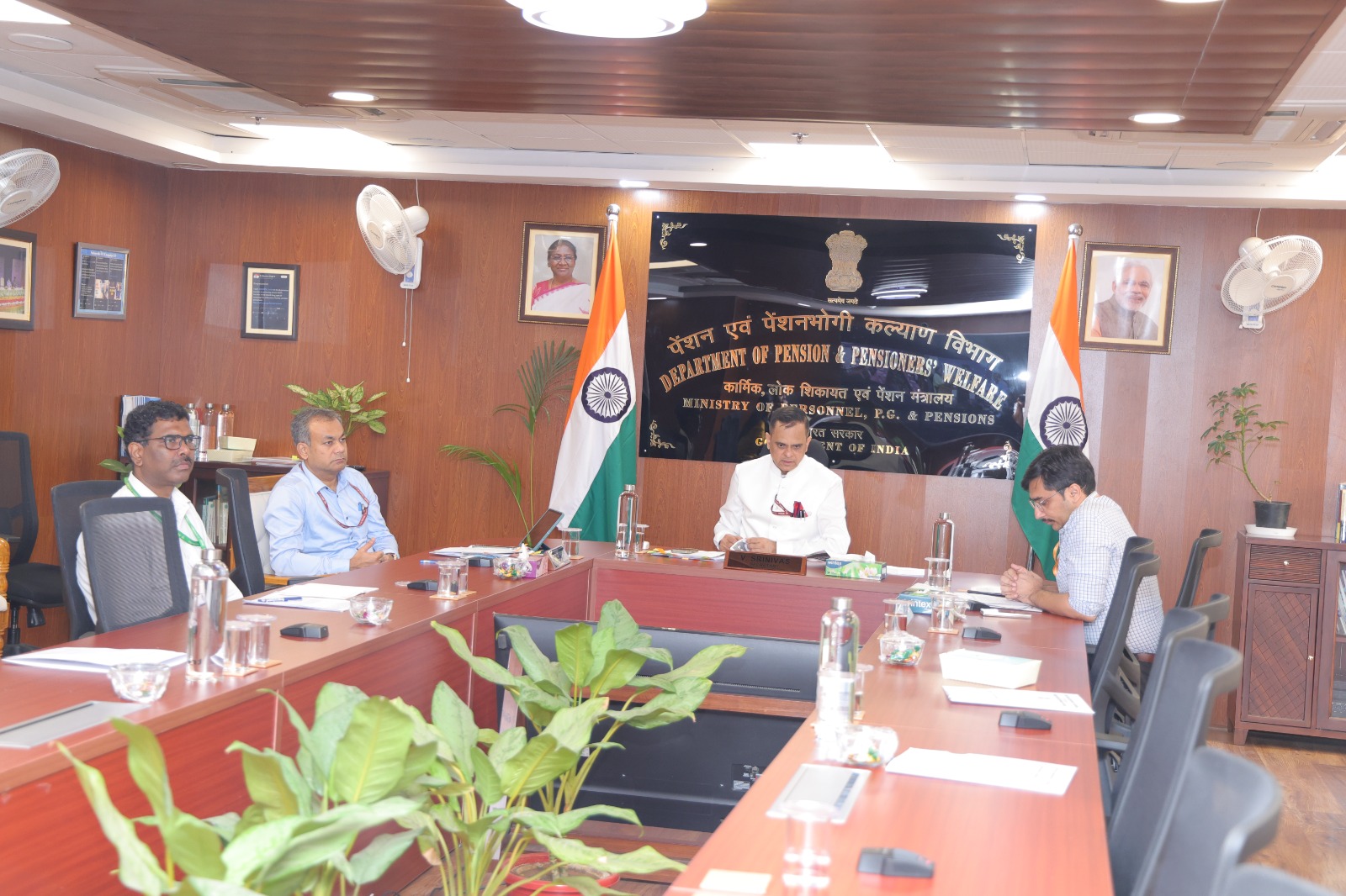 Key Meeting on Unified Pension Scheme