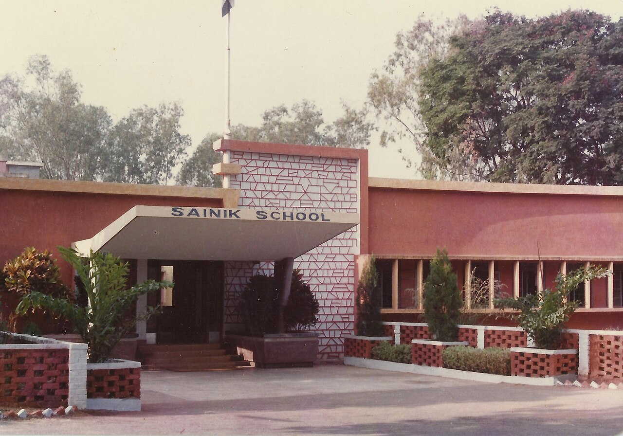 Sainik school